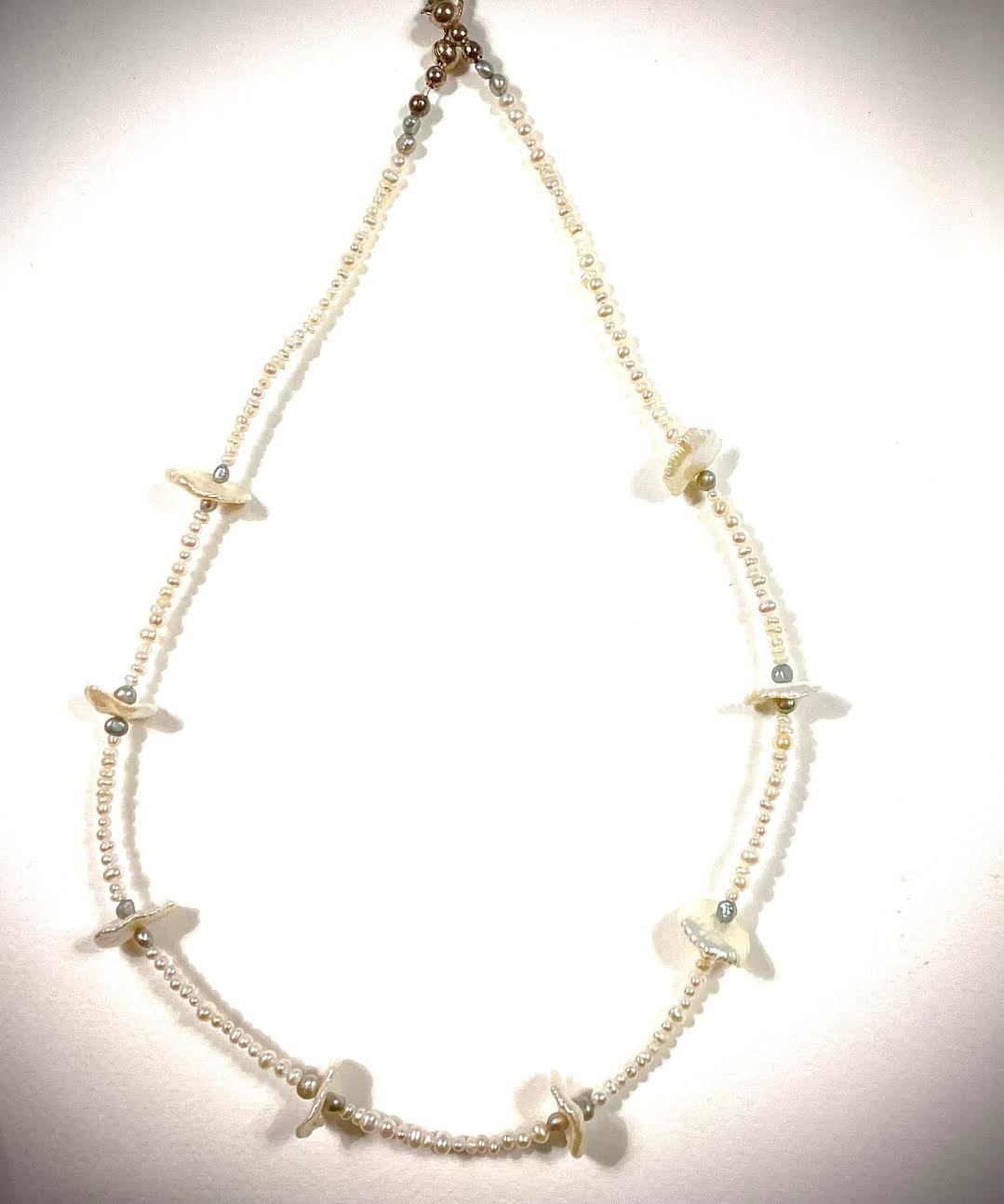 White_Yellow Family Gem 1