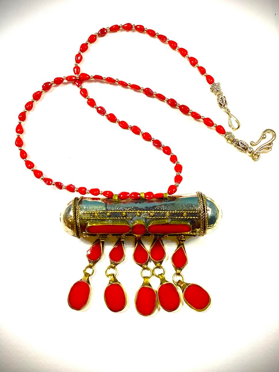 Red Family Vintage 1