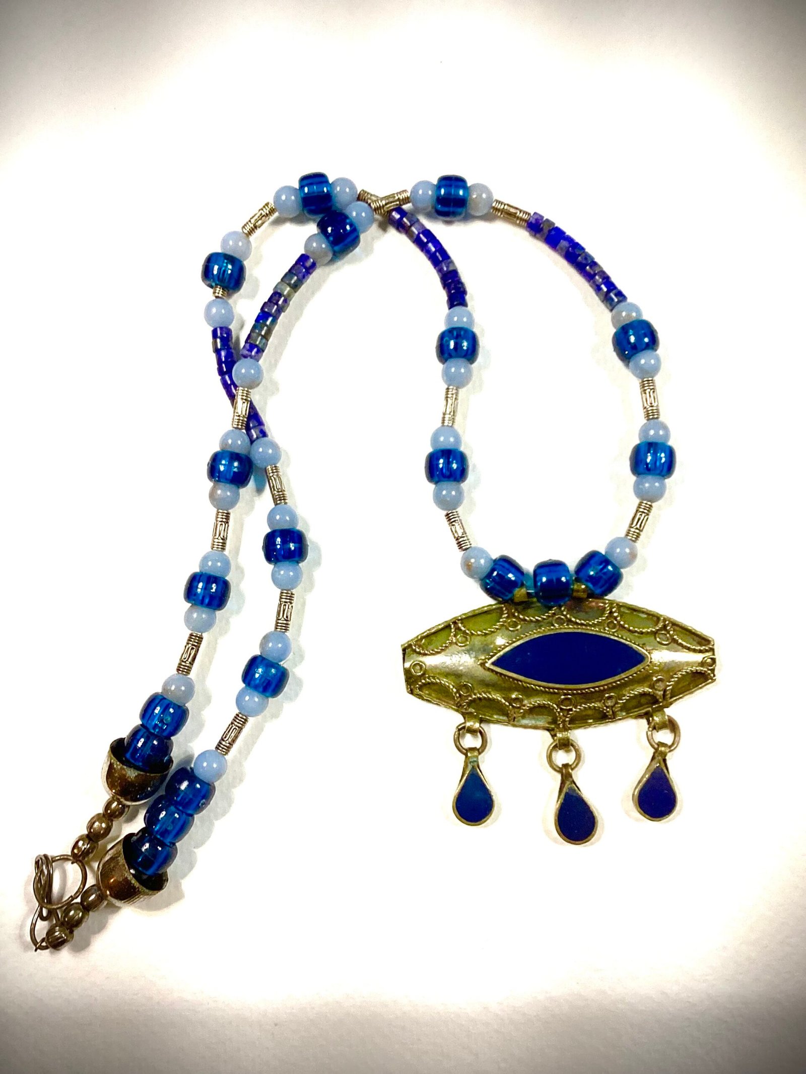 Blue Family Vintage 1