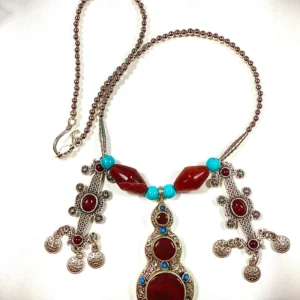 Red Family Vintage 17